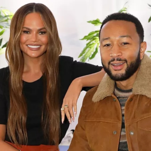 Chrissy Teigen Shares She Experience During Sex With John Legend Chrissy Teigen